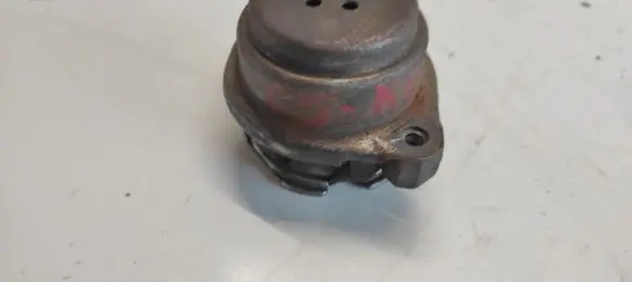 Audi A6 S6 C5 4B Gearbox mount