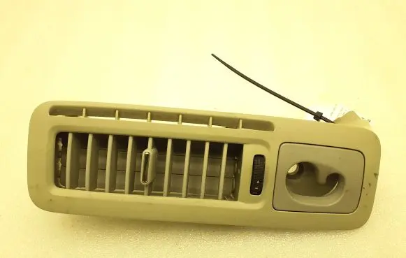 Rear air vent grill