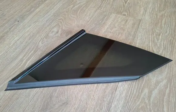 Renault Symbioz Rear side window 833019511