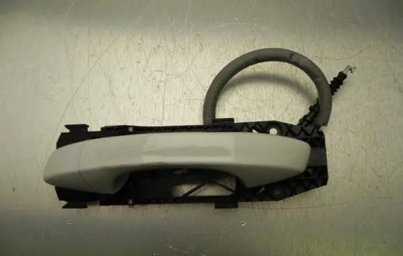 Volkswagen Golf VII Front door exterior handle 5N0839885H I7425
