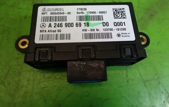 Infiniti QX30 Other control units/modules A2469006918