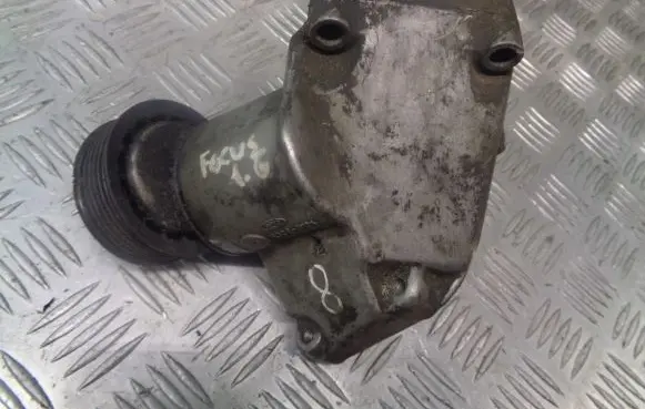 Ford Focus Alternator belt tensioner pulley 