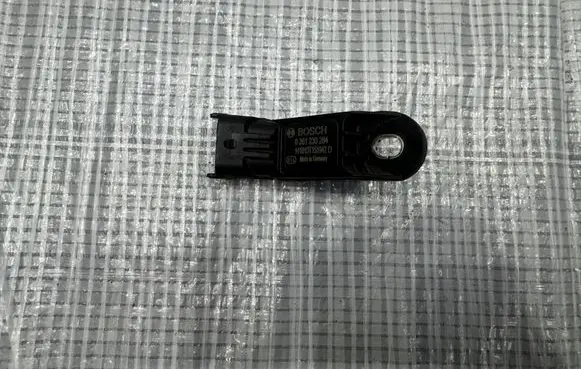 Maserati Quattroporte Sensor 0261230284