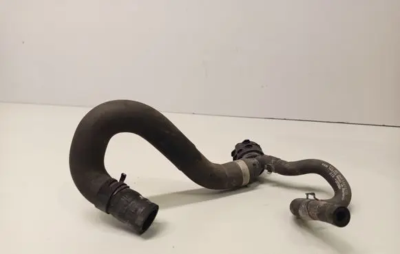 Volkswagen Golf VII Engine coolant pipe/hose 5Q0122157CL