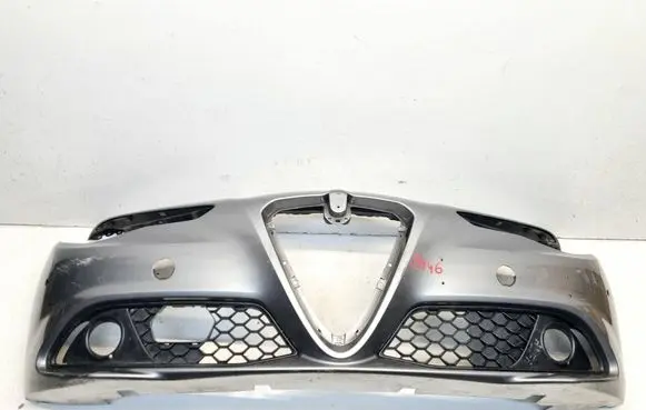 Alfa Romeo Giulia Front bumper 50546875