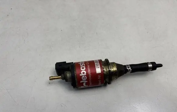 Audi A8 S8 D2 4D Webasto auxiliary heater fuel pump 443963303A