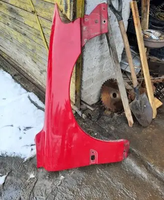 Volvo V70 Fender