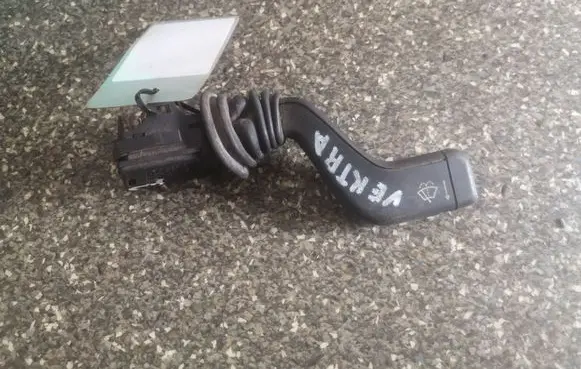 Opel Zafira A Wiper control stalk 90124931