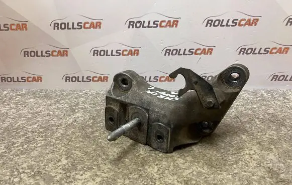 Volkswagen Sharan Engine mounting bracket 7M3399135A