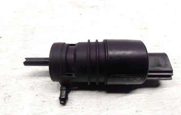 BMW 3 F30 F35 F31 Windscreen/windshield washer pump 7302589