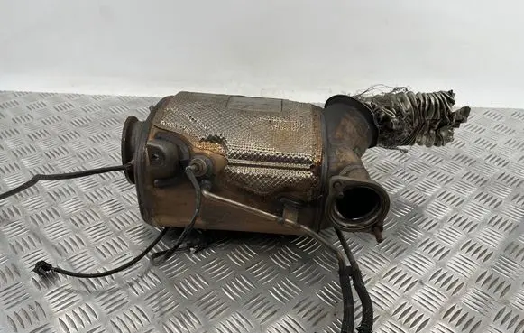 BMW 3 G20 G21 Catalyst/FAP/DPF particulate filter 8581854