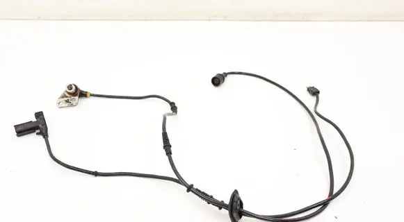 Mercedes-Benz E W124 ABS brake wheel speed sensor 2015452228 1245401617