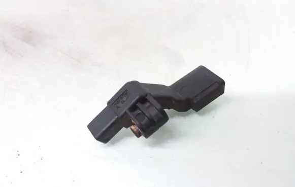 Audi A3 S3 8P Crankshaft position sensor 045906433A