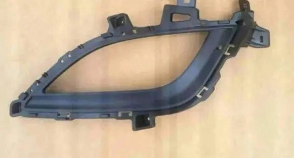 Hyundai i30 Front bumper lower grill 86563-A6030
