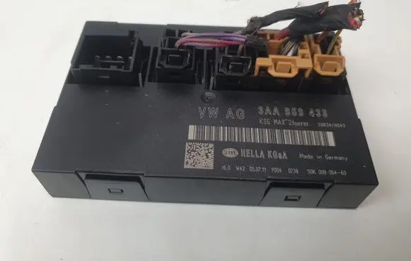 Volkswagen PASSAT B7 Comfort/convenience module 3AA959433