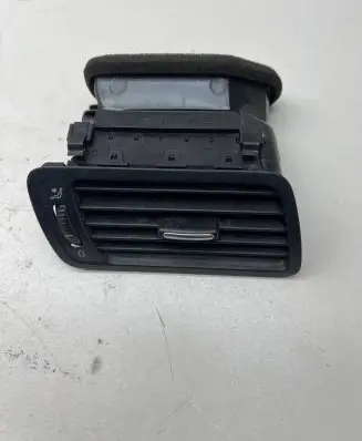 Volkswagen PASSAT B6 Dashboard side air vent grill/cover trim 3C1819702E