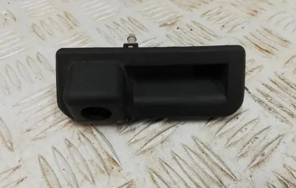 Volkswagen Touareg III Reversing camera 760837566 013832