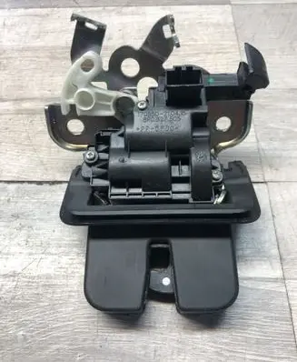 Audi A6 C7 Tailgate/trunk/boot lock/catch/latch 4G9827520A