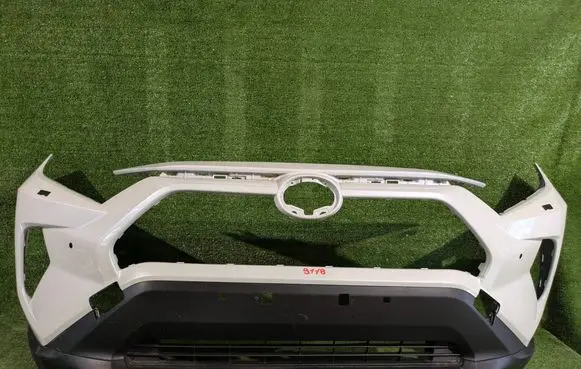 Toyota RAV 4 (XA50) Front bumper 5211942B20