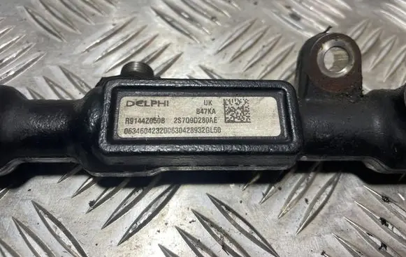 Ford Mondeo Mk III Fuel main line pipe 2S7Q9D280AE