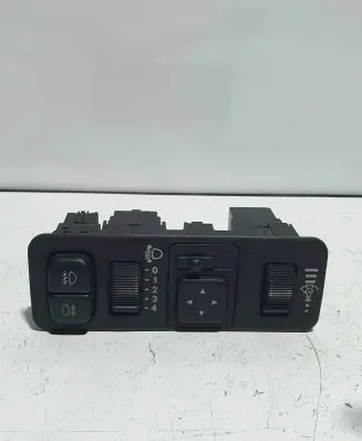Mitsubishi Carisma Other switches/knobs/shifts MR140608
