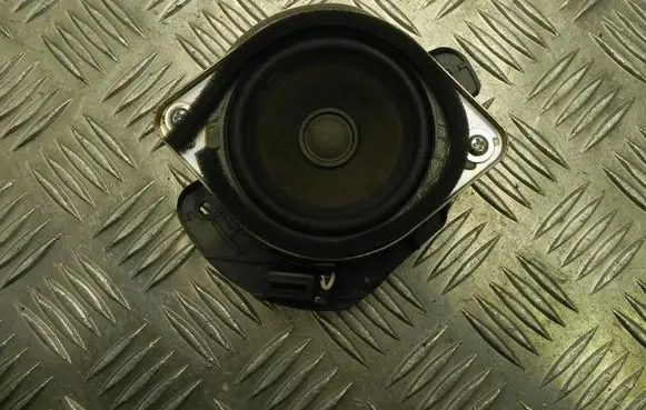 Ford Mustang V Front door high frequency speaker FR3T19B140AD R1937