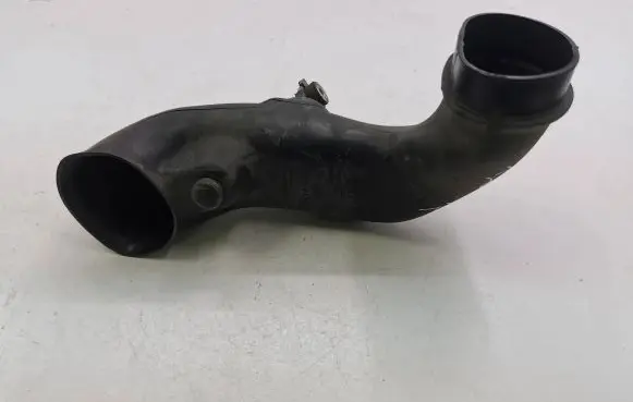 Honda CR-V Air intake duct part
