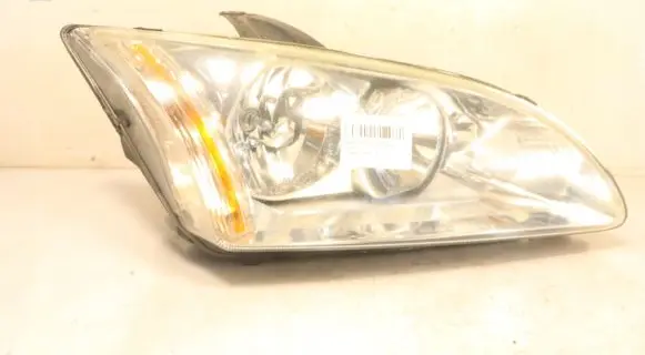 Ford Focus Headlight/headlamp
