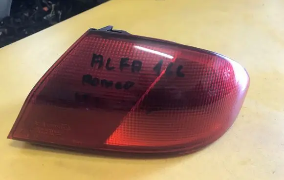 Alfa Romeo 166 Rear/tail lights