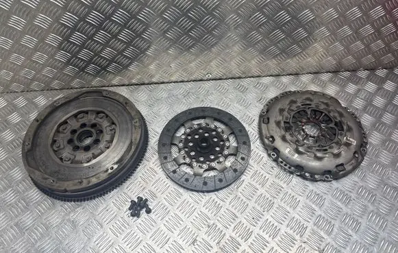 Renault Laguna III Clutch set kit 8200907219