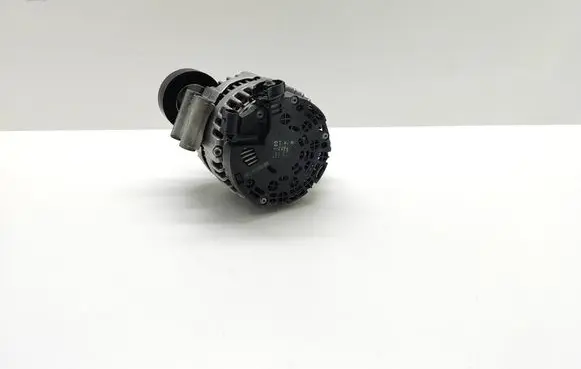 BMW 5 E60 E61 Generator/alternator 7550968 755096809 7551256