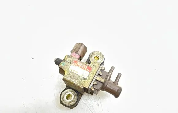 Toyota Corolla Verso E121 Turbo solenoid valve 1397000670 2581927020