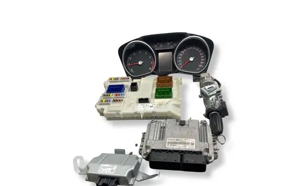 Ford Mondeo MK IV Engine ECU kit and lock set BG9112A650ZA 0261S07513 1039S53301