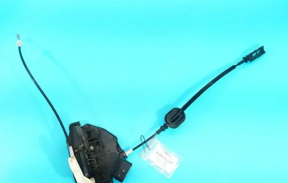 Ford Fiesta Front door lock 8A6A-A21812-BG IMPRK1082570
