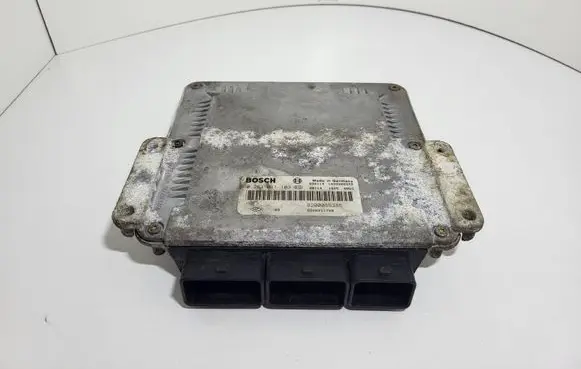 Renault Espace - Grand espace IV Engine control unit/module 8200211726 8200085386 0281011103