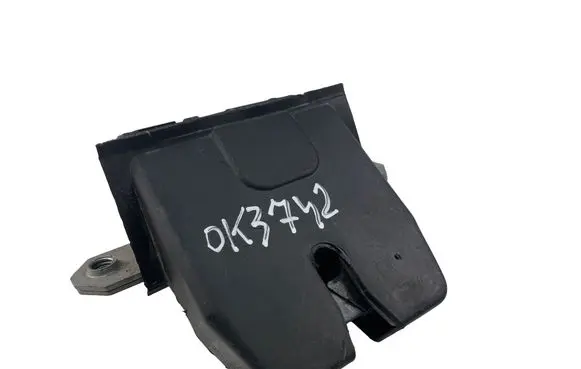 Volvo V50 Tailgate/trunk/boot lock/catch/latch 31335047