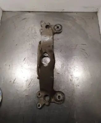 Audi A4 S4 B7 8E 8H Gearbox mounting bracket 8e0399263ad