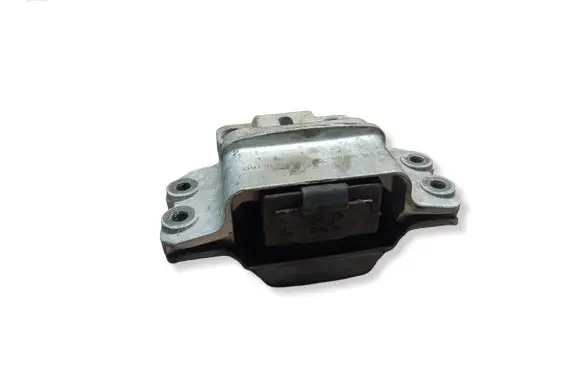 Skoda Octavia Mk2 (1Z) Engine mount bracket 1K0199555L