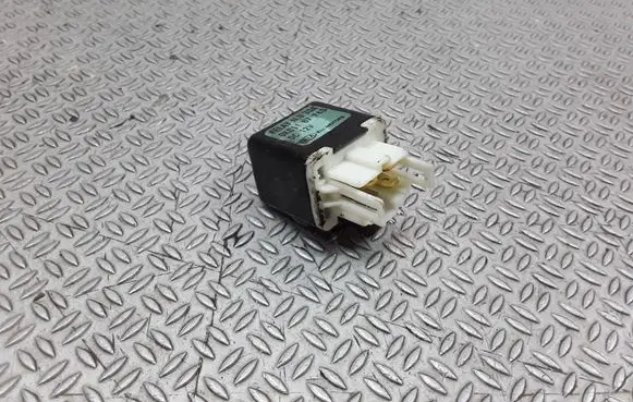 KIA Sportage Other relay 0K01167740