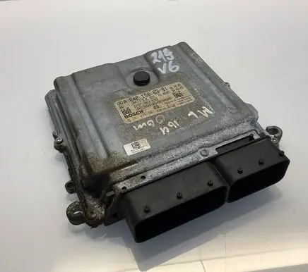 Mercedes-Benz CLS C219 Engine control unit/module A6421506391 2272711941016203 18941943