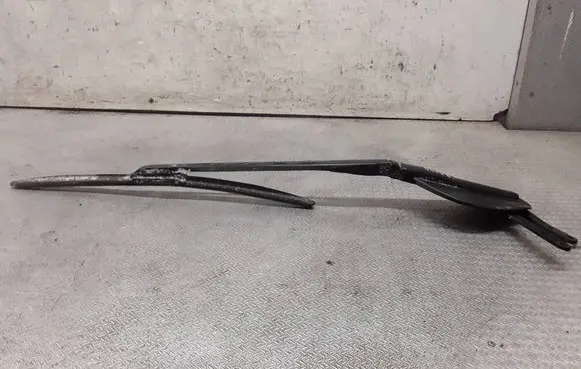 BMW 5 E60 E61 Windshield/front glass wiper blade 