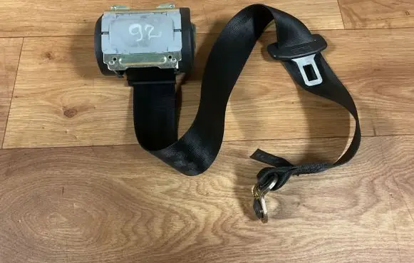 Audi A4 S4 B7 8E 8H Rear seatbelt 8E5857805D 602876300