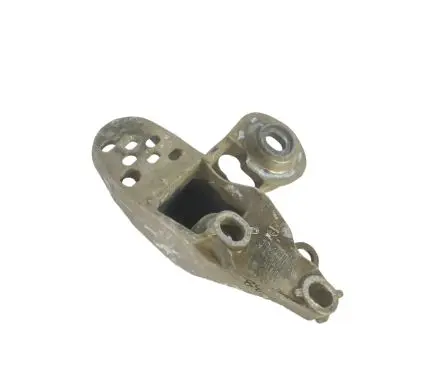 Audi A6 S6 C5 4B Engine mounting bracket 8E0199351A