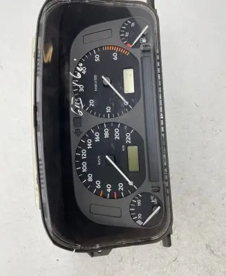Volkswagen Golf III Speedometer (instrument cluster) 1H0919864J 698618011 87001262