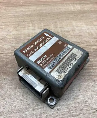 Audi A4 S4 B5 8D Airbag control unit/module 8A0959655B 0285001037