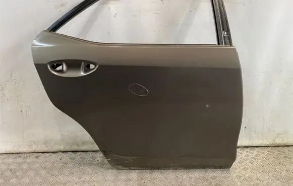 Toyota Corolla E160 E170 Rear door 6700302460