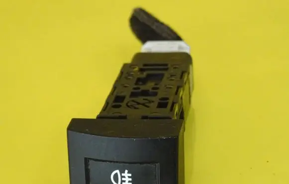 KIA Carnival Fog light switch 