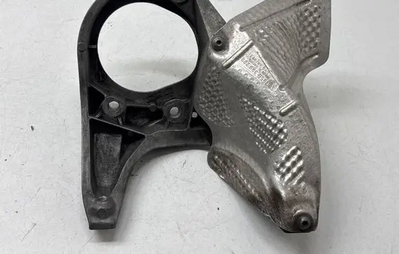 Porsche Macan (95B) Engine mounting bracket 95B399299