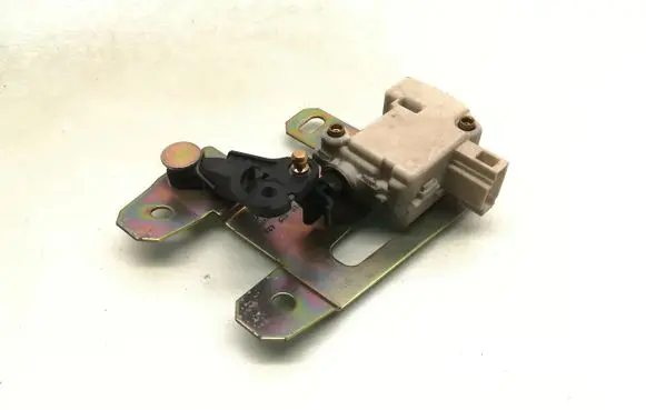 Volkswagen Touareg I Tailgate boot lock/latch motor 7L6827425 3B5827061B