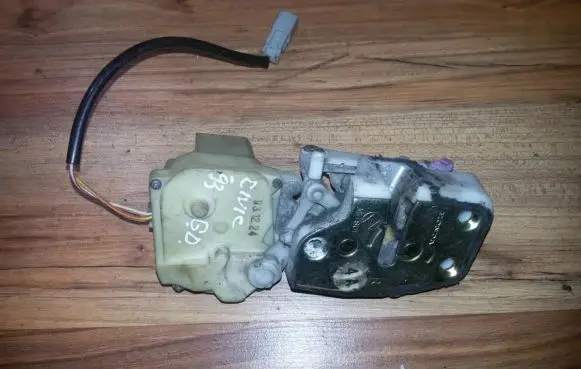 Honda Civic Rear door lock